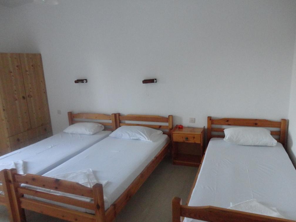 Chris Apartments メタモルフォシ 部屋 写真